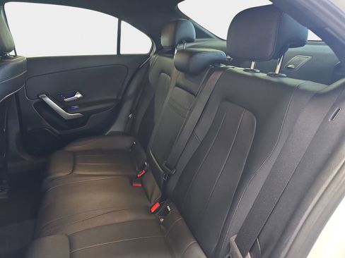 Used 2019 Mercedes-Benz A 220 image 14