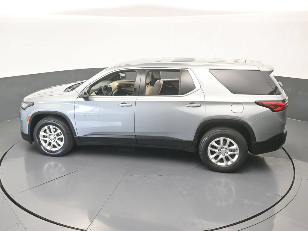Used 2024 Chevrolet Traverse LS FWD image 47