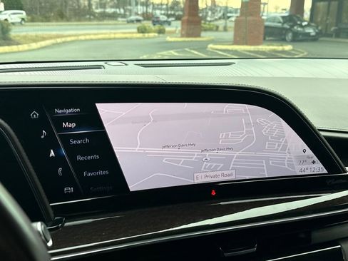 Certified 2021 Cadillac Escalade ESV Sport Platinum image 19