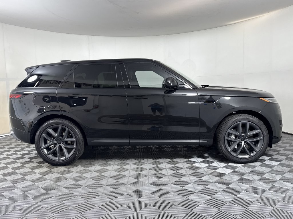 New 2027 Land Rover Range Rover Sport SE AWD/4WD image 8