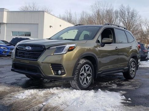 Certified 2023 Subaru Forester Premium image 8