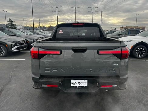 New 2025 Hyundai Santa Cruz SE image 7