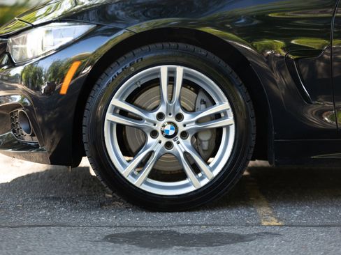 Used 2018 BMW 440i xDrive Convertible AWD/4WD image 12