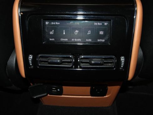 Used 2022 Lincoln Aviator Black Label w/ Dynamic Handling Package image 32