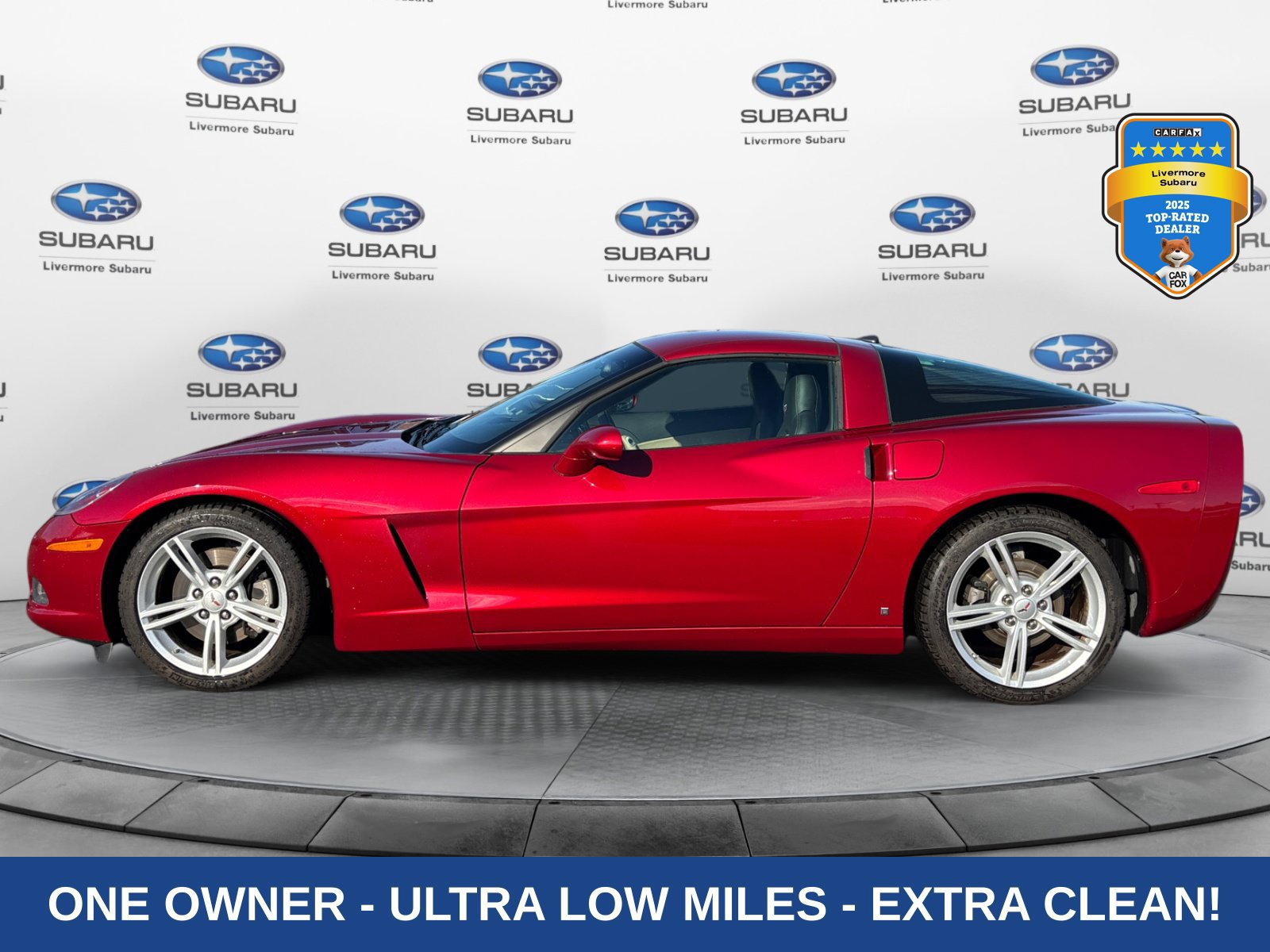 Used 2008 Chevrolet Corvette Coupe w/ Preferred Equipment Group RWD image 3