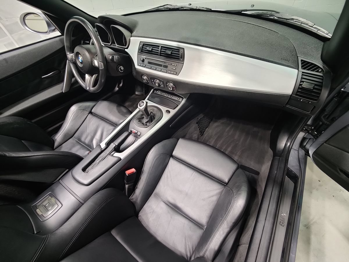 Used 2007 BMW Z4 3.0si RWD image 14