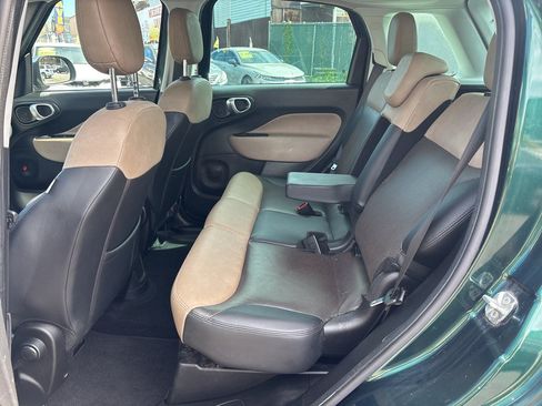 Used 2014 FIAT 500L Lounge FWD image 32