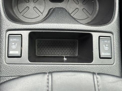 Used 2020 Nissan Rogue Sport SL w/ Premium Package FWD image 31