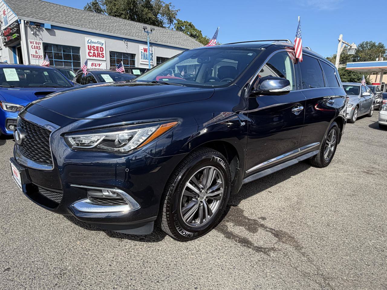 Used 2017 INFINITI QX60 Luxe w/ Premium Plus Package AWD/4WD image 6