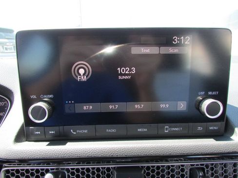 Used 2023 Honda Civic EX-L image 32
