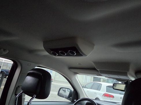 Used 2019 Dodge Journey GT image 27