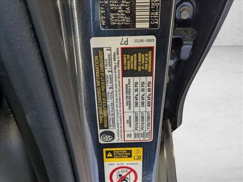 Used 2017 Toyota Camry SE FWD image 15