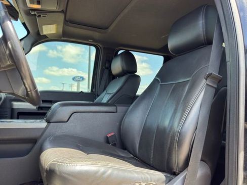 Used 2015 Ford F250 Lariat w/ Chrome Package AWD/4WD image 11