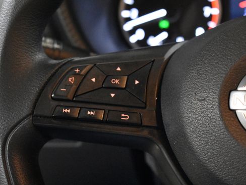 Used 2024 Nissan Sentra S image 19