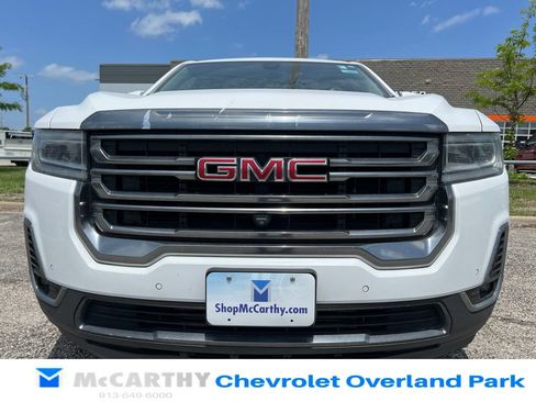 Used 2021 GMC Acadia AT4 w/ Technology Package AWD/4WD image 8