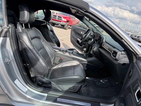 Used 2024 Ford Mustang Premium RWD image 12