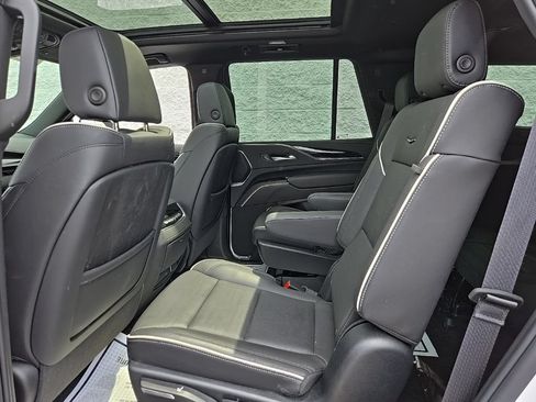 Certified 2023 Cadillac Escalade Sport w/ LPO, ONYX Package AWD/4WD image 21