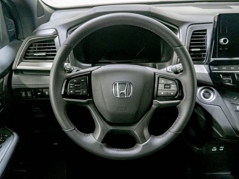 New 2025 Honda Odyssey Sport-L image 22