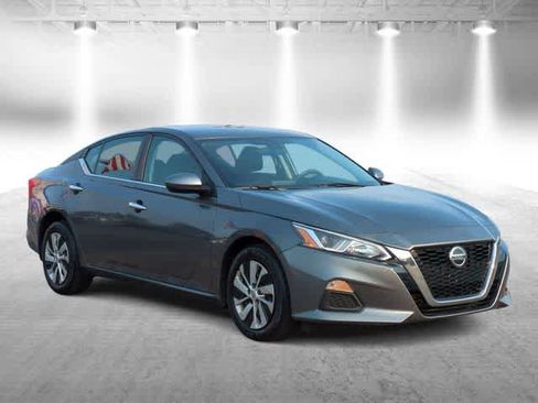 Used 2019 Nissan Altima 2.5 S AWD/4WD image 2