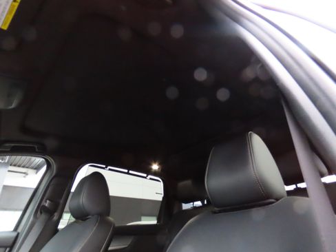 Used 2025 MAZDA CX-70 3.3 Turbo S w/ Premium Package image 42