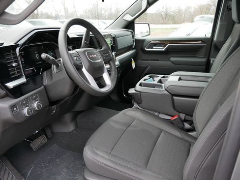 New 2026 GMC Sierra 1500 Elevation AWD/4WD image 8