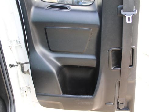 Used 2022 Toyota Tacoma SR image 9