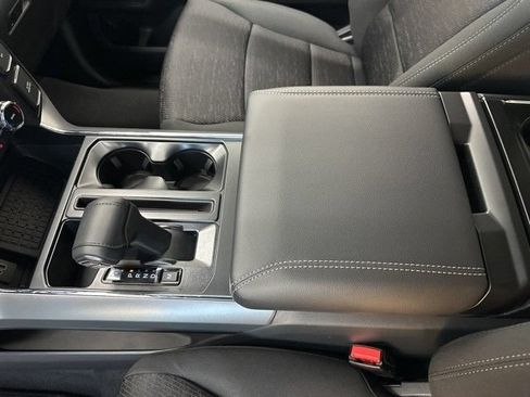Used 2025 Ford F150 XLT w/ Equipment Group 302A MID AWD/4WD image 33