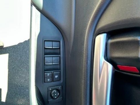 Used 2025 Toyota RAV4 XLE Premium w/ Weather Package AWD/4WD image 23