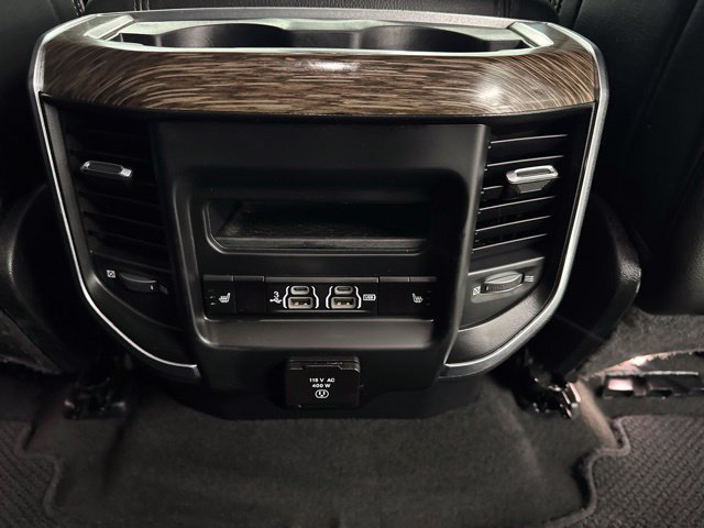 Used 2019 RAM 1500 Laramie AWD/4WD image 33
