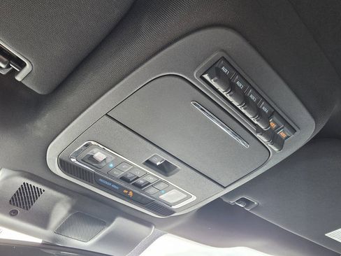 Used 2024 Ford F150 Raptor image 22