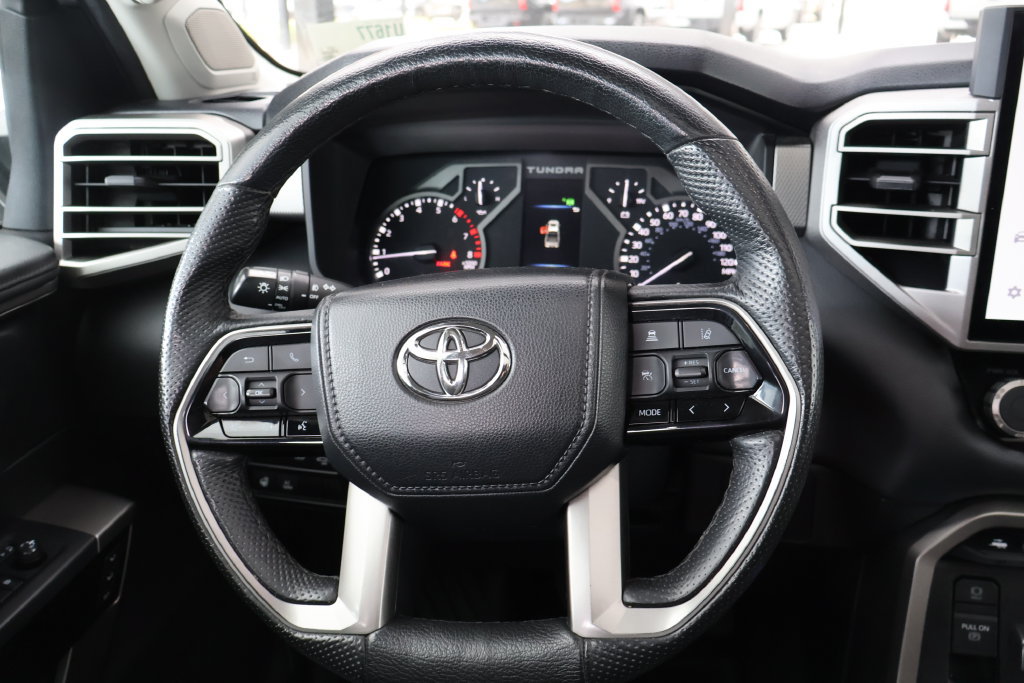 Used 2023 Toyota Tundra Limited AWD/4WD image 30