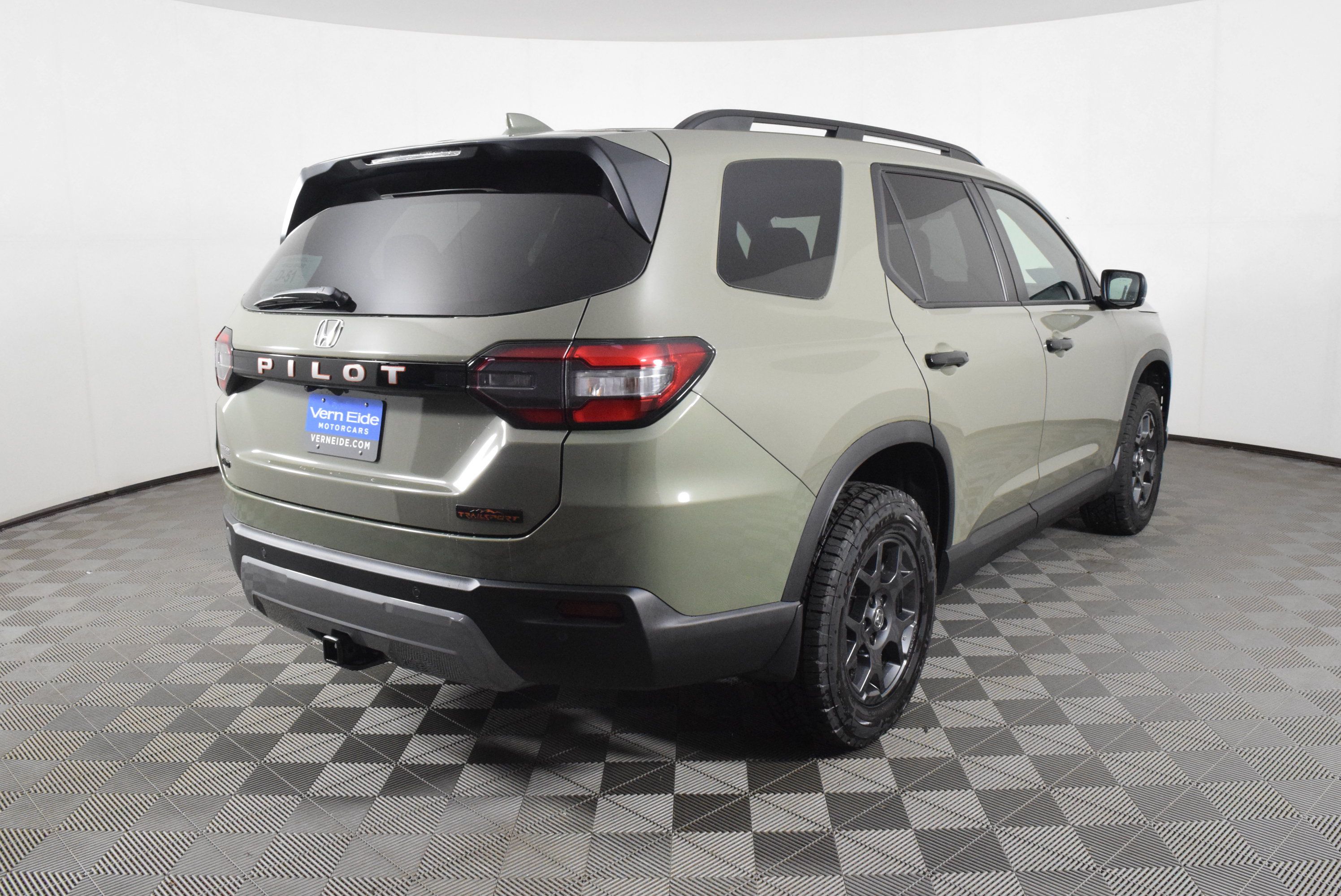 New 2026 Honda Pilot TrailSport image 6