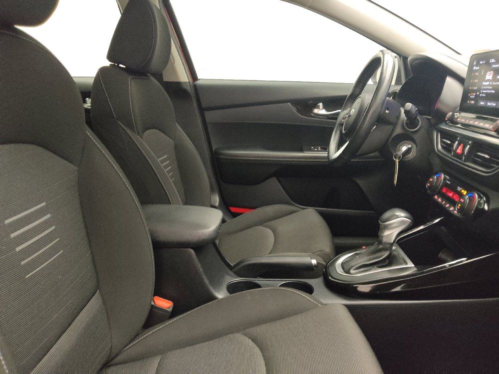 Used 2019 Kia Forte S w/ S Premium Package FWD image 21