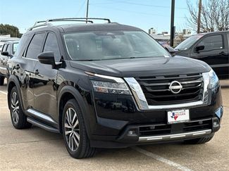 Certified 2022 Nissan Pathfinder Platinum w/ Lighting Package (N93) video 2