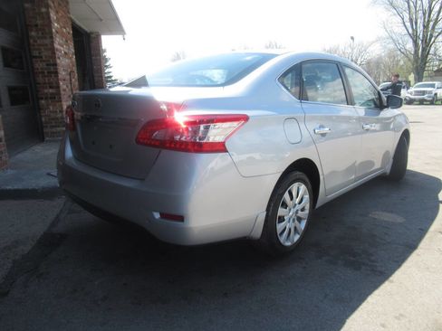 Used 2015 Nissan Sentra SV FWD image 8
