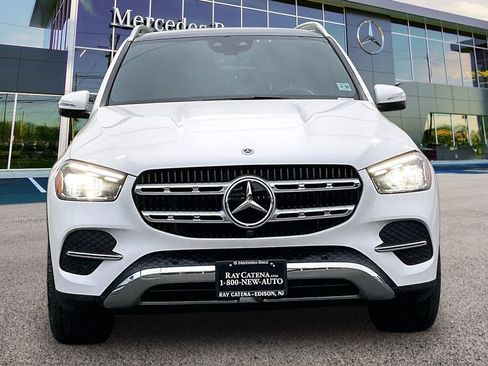 Certified 2025 Mercedes-Benz GLE 450 4MATIC image 3