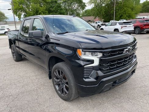 Used 2022 Chevrolet Silverado 1500 RST w/ Convenience Package II image 3