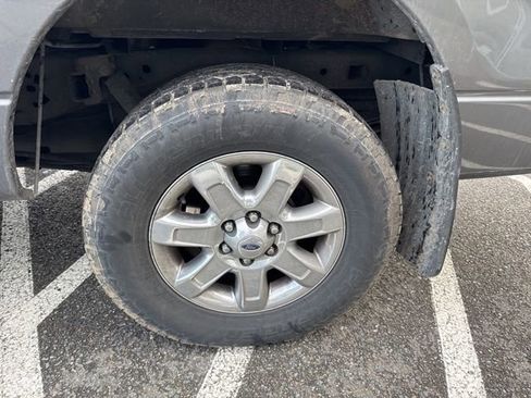 Used 2013 Ford F150 XLT w/ Luxury Equipment Group image 12