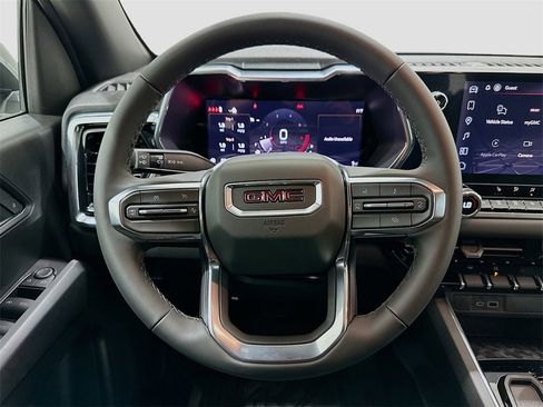 New 2026 GMC Canyon Elevation w/ Convenience Package image 11