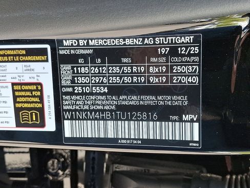 Used 2026 Mercedes-Benz GLC 300 4MATIC image 25