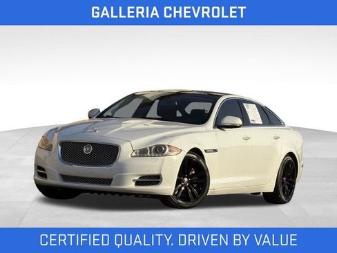 Used 2015 Jaguar XJ L Portfolio RWD image 2