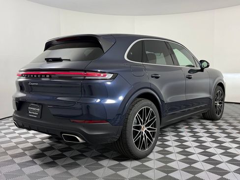 Certified 2026 Porsche Cayenne AWD/4WD image 9