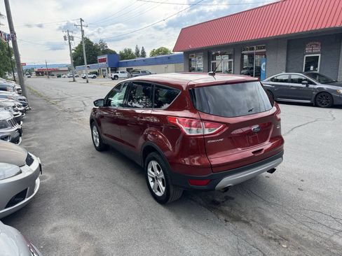 Used 2016 Ford Escape SE AWD/4WD image 6