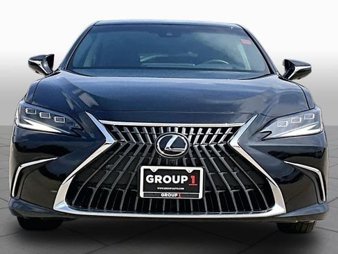 Used 2023 Lexus ES 350 Ultra Luxury w/ Accessory Package (Z2) FWD image 4