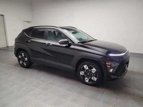 Used 2024 Hyundai Kona SEL FWD image 11