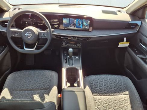 New 2026 Nissan Kicks SV FWD image 12