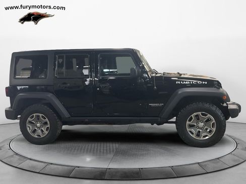 Used 2017 Jeep Wrangler Unlimited Rubicon w/ Cold Weather Group image 2