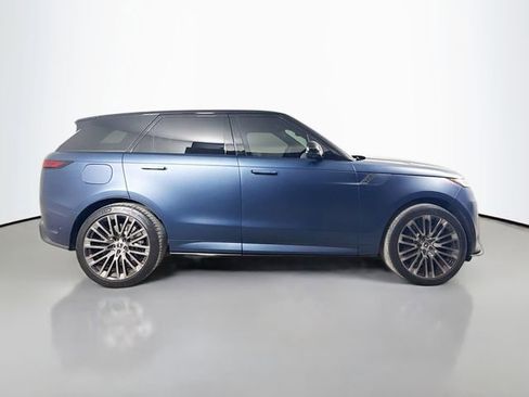Used 2025 Land Rover Range Rover Sport SV Edition Two AWD/4WD image 4