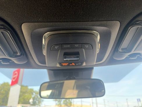 Used 2023 Toyota Corolla SE FWD image 28