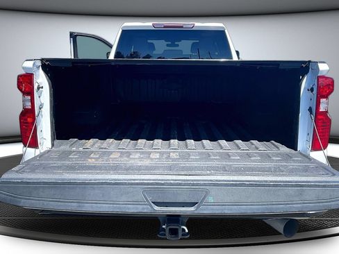 Used 2021 Chevrolet Silverado 2500 W/T w/ Gooseneck/5TH Wheel Package AWD/4WD image 7